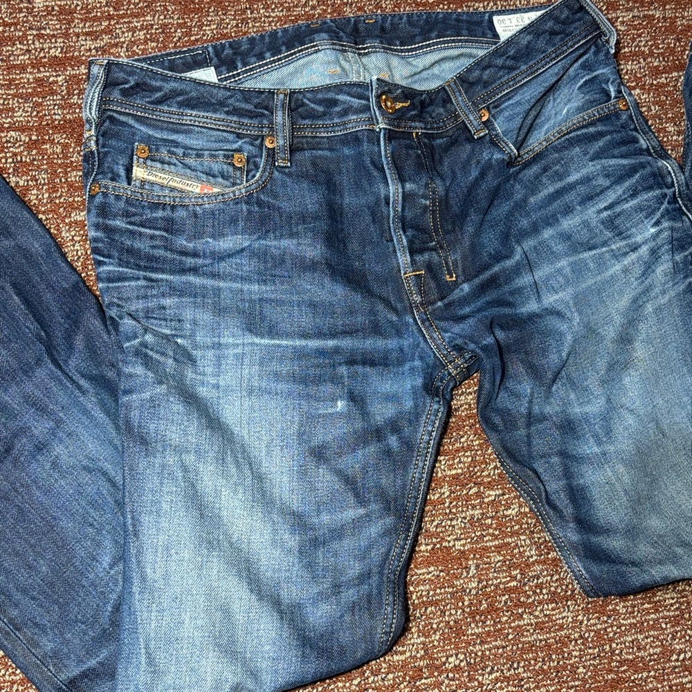 Diesel Jeans Men’s Zanity 0073N wash 33X30 dark wash regular bootcut denim